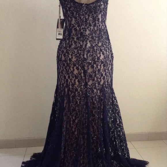 Formal Dress - Adrianna Papell - Picture 2 of 6